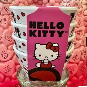 Hello Kitty Valentine bowls
